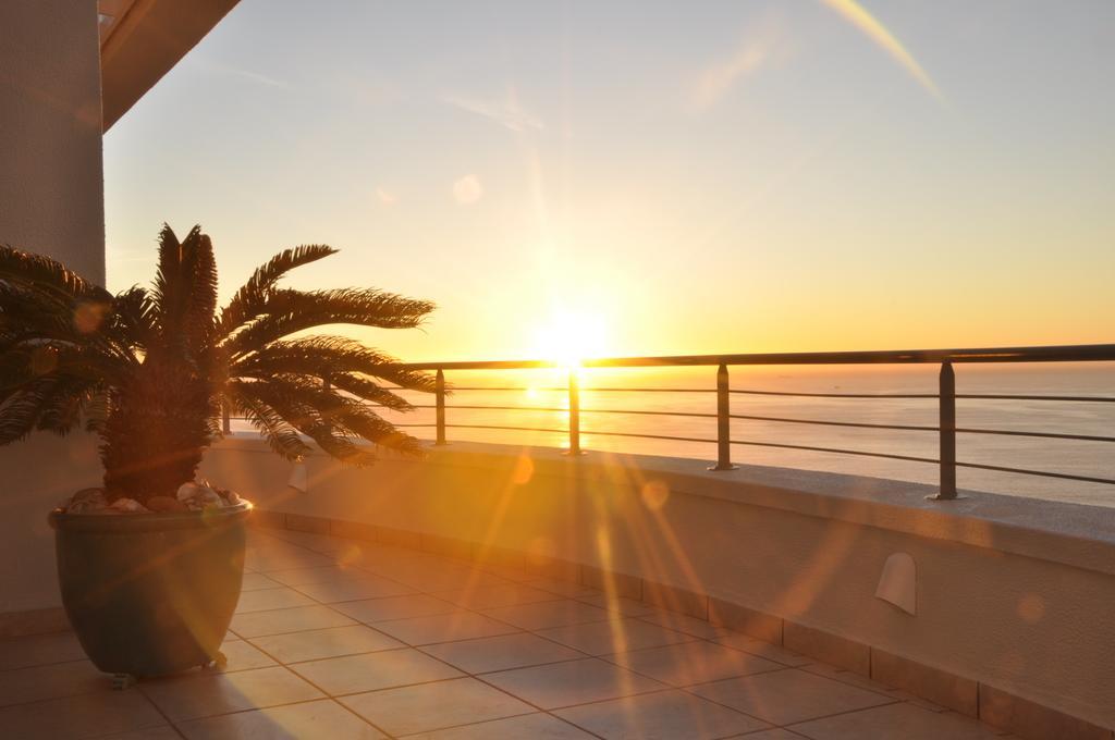 Bay Reflections Camps Bay Luxury Serviced Apartments Cidade Do Cabo Quarto foto