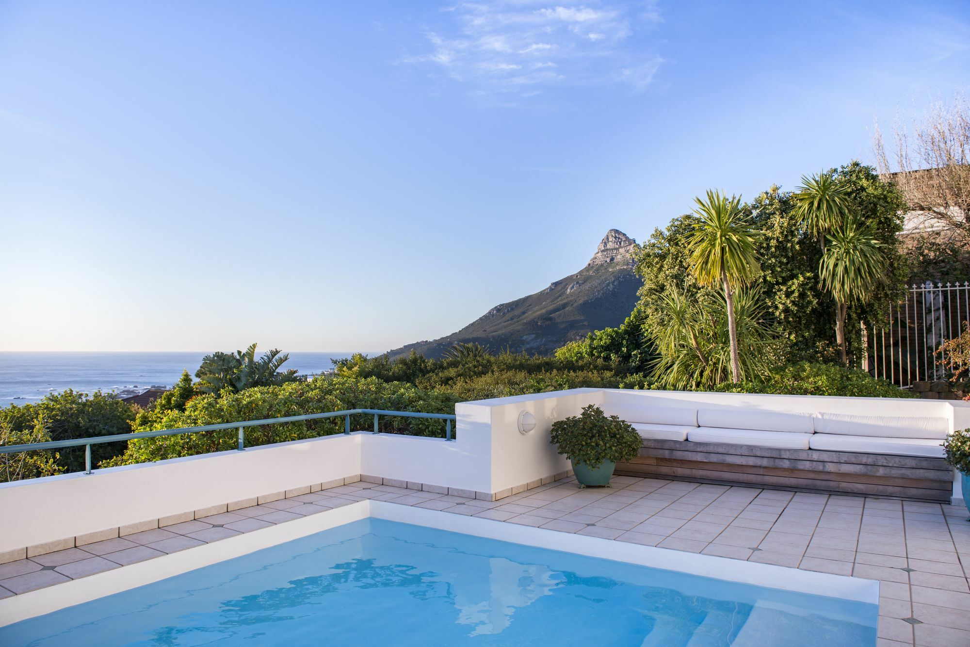 Bay Reflections Camps Bay Luxury Serviced Apartments Cidade Do Cabo Exterior foto